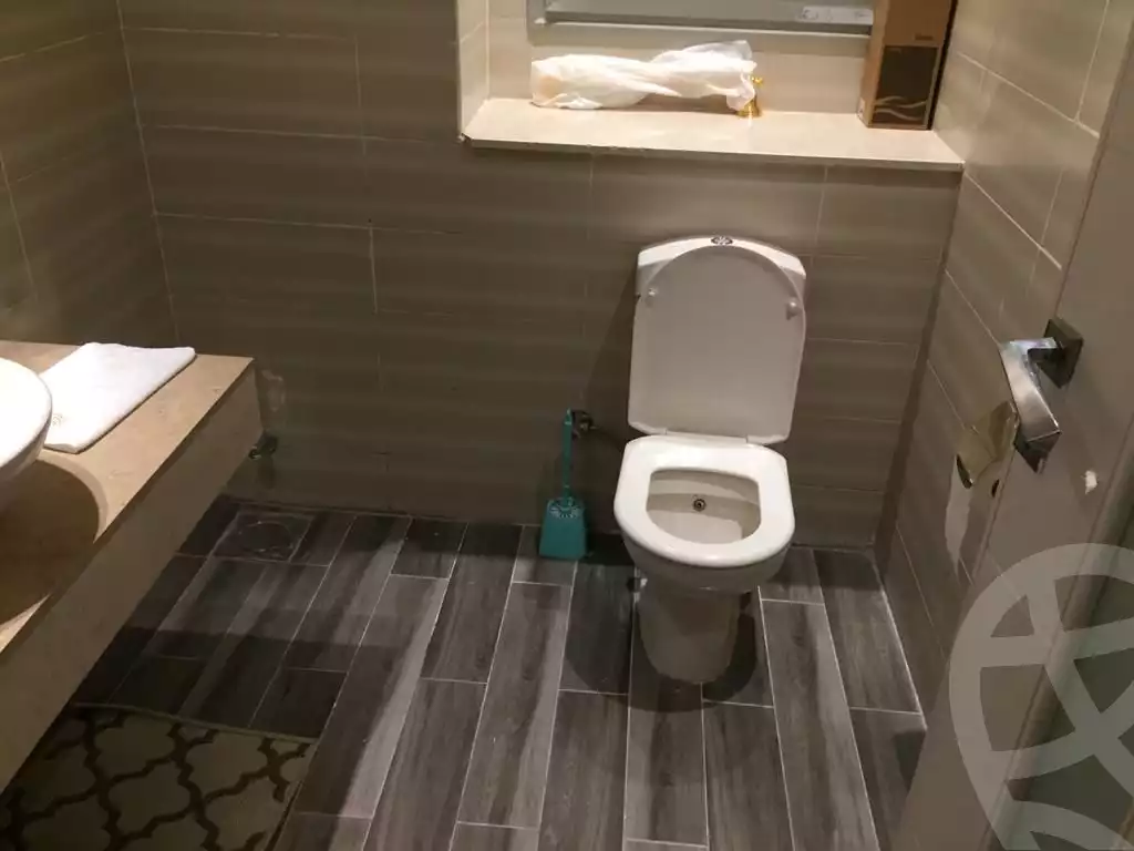 https://aqarmap.com.eg/ar/listing/4033381-for-rent-cairo-6th-of-october-tryq-wsl-dhshwr