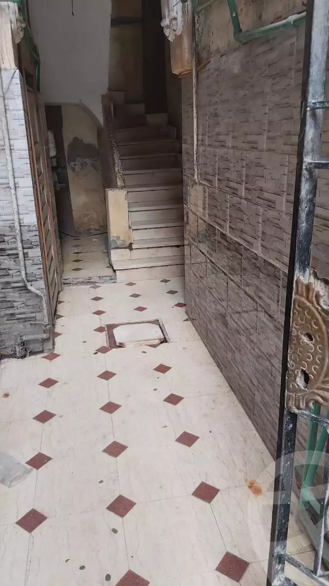 https://aqarmap.com.eg/ar/listing/4037336-for-sale-cairo-el-zaytun-lzytwn-lgrby-shr-bd-llh-fryd