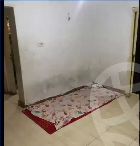 https://aqarmap.com.eg/ar/listing/4037773-for-sale-cairo-el-shorouk-lhy-lwl-grb-neighbourhood-1-street-12