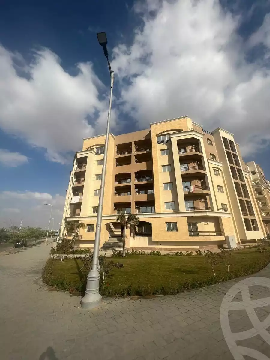 https://aqarmap.com.eg/ar/listing/4042198-for-sale-cairo-new-administrative-capital-r3-lmqsd-almaqsed-villas