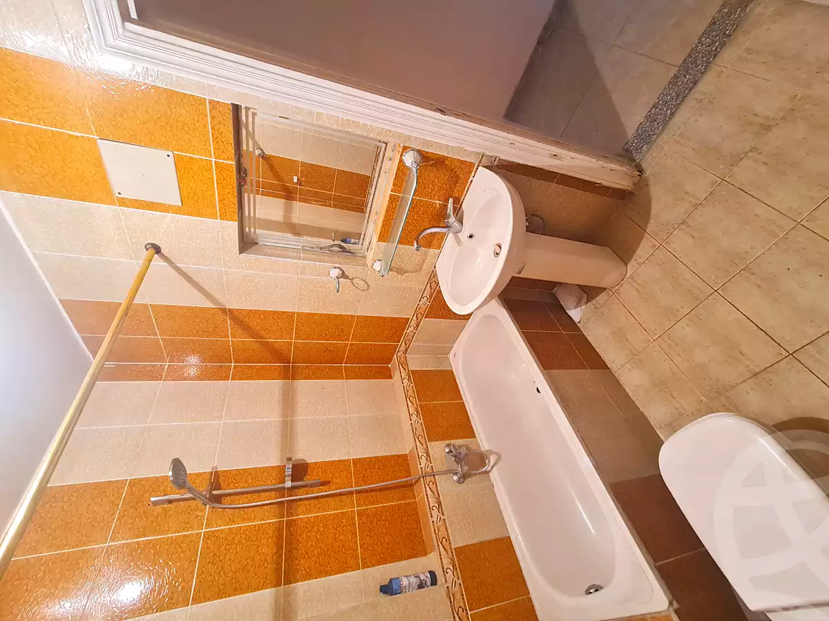 https://aqarmap.com.eg/ar/listing/4042842-for-sale-cairo-nasr-city-el-hay-el-asher-masaken-el-nqapat