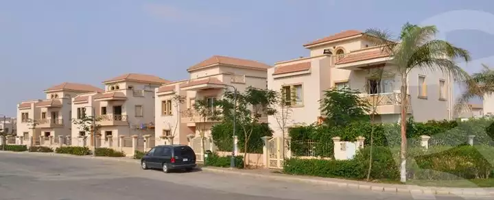 https://aqarmap.com.eg/en/listing/4044013-for-sale-cairo-el-sheikh-zayed-city-compounds-greens