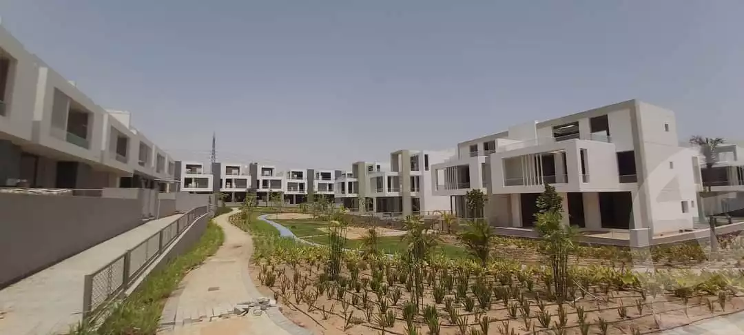 https://aqarmap.com.eg/en/listing/4044106-for-sale-cairo-alex-cairo-desert-road-kmbwnd-fy-tryq-skndry-lshrwy-joulz-compound-inertia
