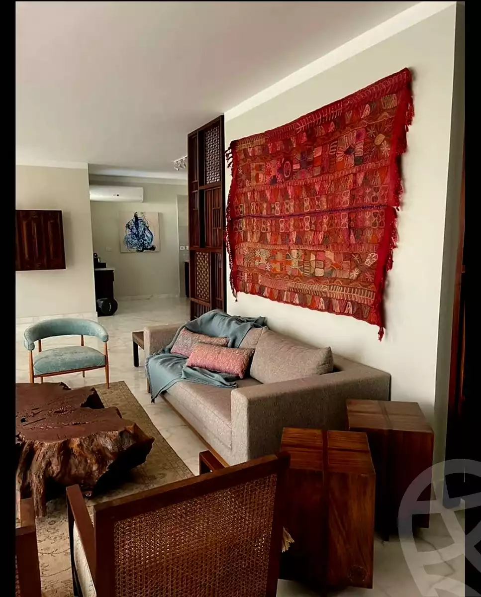https://aqarmap.com.eg/en/listing/4044508-for-rent-cairo-el-sheikh-zayed-city-compounds-kmbwnd-wyst-twn-swdyk