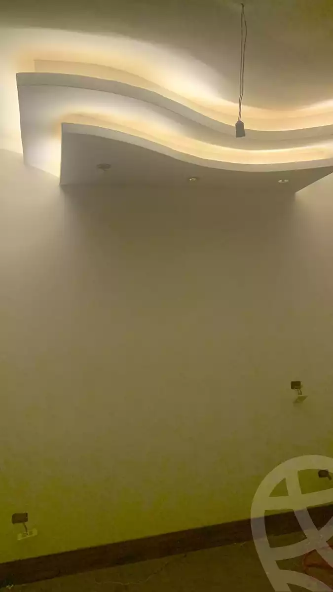 https://aqarmap.com.eg/ar/listing/4044620-for-rent-cairo-new-cairo-jml-bd-lnsr