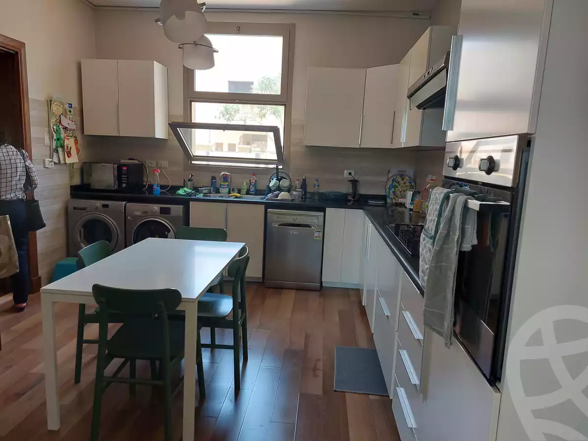 https://aqarmap.com.eg/en/listing/4044501-for-rent-cairo-el-sheikh-zayed-city-compounds-kmbwnd-wyst-twn-swdyk