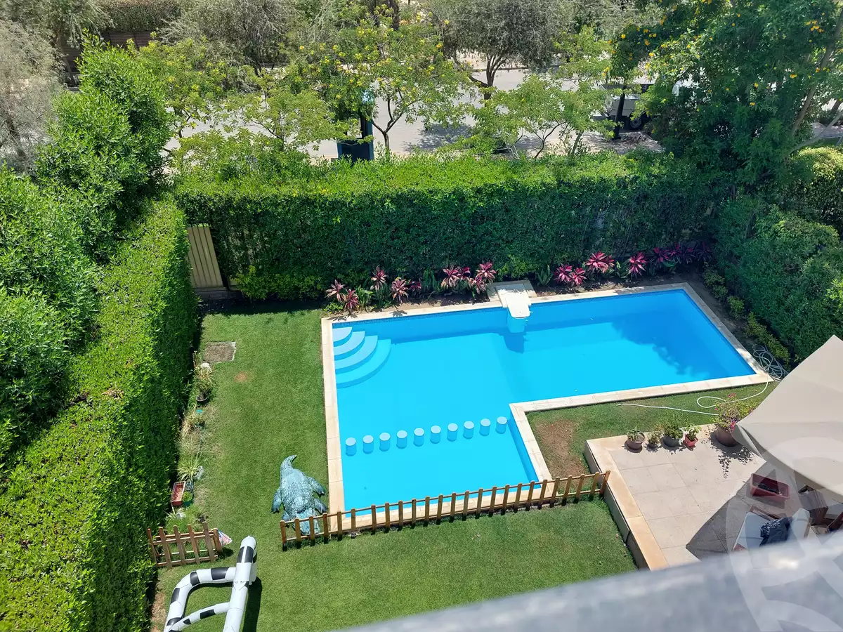 https://aqarmap.com.eg/en/listing/4044501-for-rent-cairo-el-sheikh-zayed-city-compounds-kmbwnd-wyst-twn-swdyk