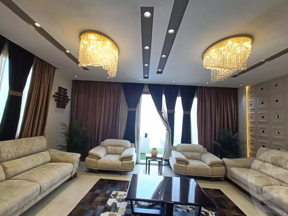 https://aqarmap.com.eg/ar/listing/4045181-for-sale-cairo-6th-of-october-compounds-cleopatra-square