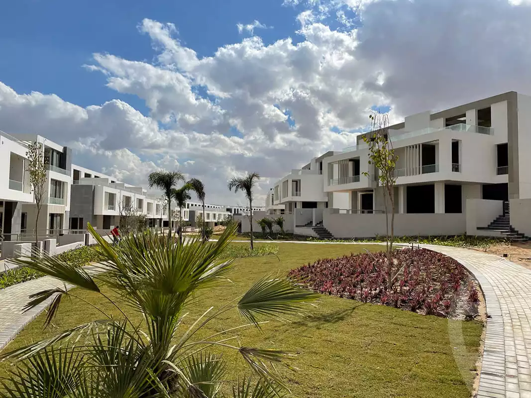 https://aqarmap.com.eg/en/listing/4045826-for-sale-cairo-alex-cairo-desert-road-kmbwnd-fy-tryq-skndry-lshrwy-joulz-compound-inertia