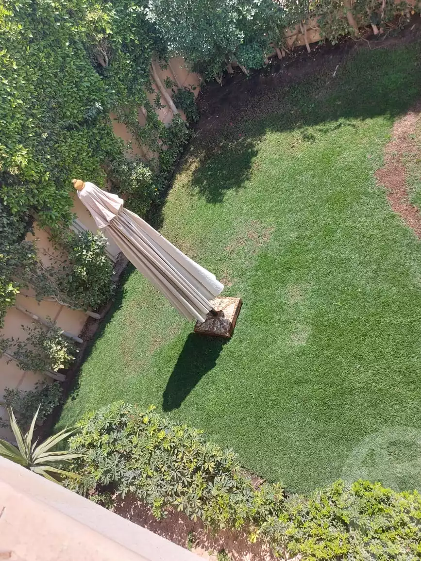 https://aqarmap.com.eg/en/listing/4046104-for-sale-cairo-el-sheikh-zayed-city-compounds-greens