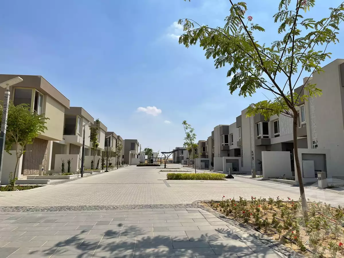 https://aqarmap.com.eg/en/listing/4046295-for-sale-cairo-6th-of-october-compounds-badya-compound-palm-hills