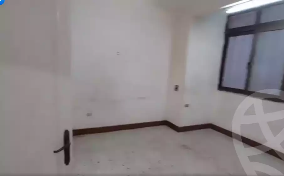 https://aqarmap.com.eg/ar/listing/4048975-for-rent-cairo-el-zawya-el-hamraa-other-neighborhoods-in-el-zawiya-el-hamra