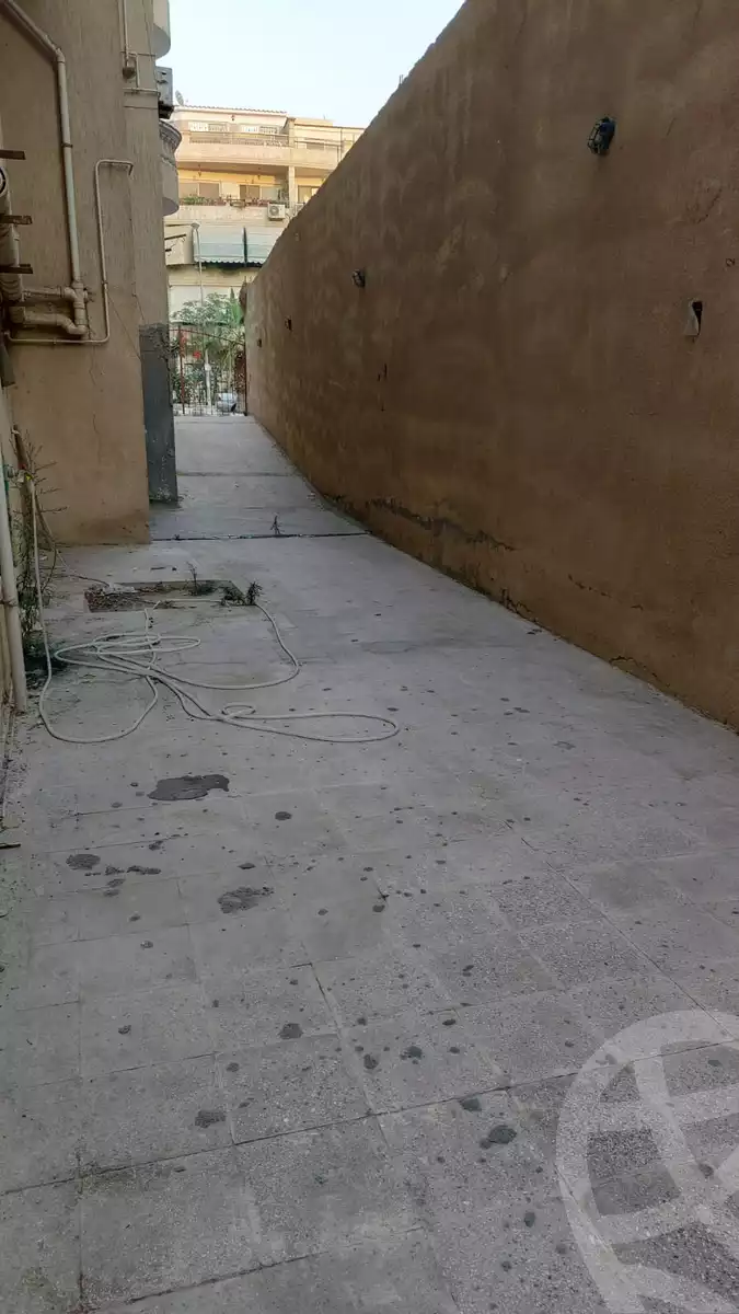 https://aqarmap.com.eg/en/listing/4050299-for-rent-cairo-al-oubour-el-hay-el-awal