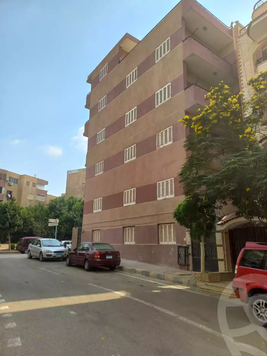 https://aqarmap.com.eg/en/listing/4051981-for-sale-cairo-al-oubour-el-hay-el-awal