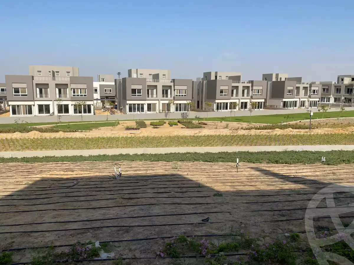 https://aqarmap.com.eg/en/listing/4055985-for-sale-cairo-el-sheikh-zayed-city-compounds-in-sheikh-zayed-etapa