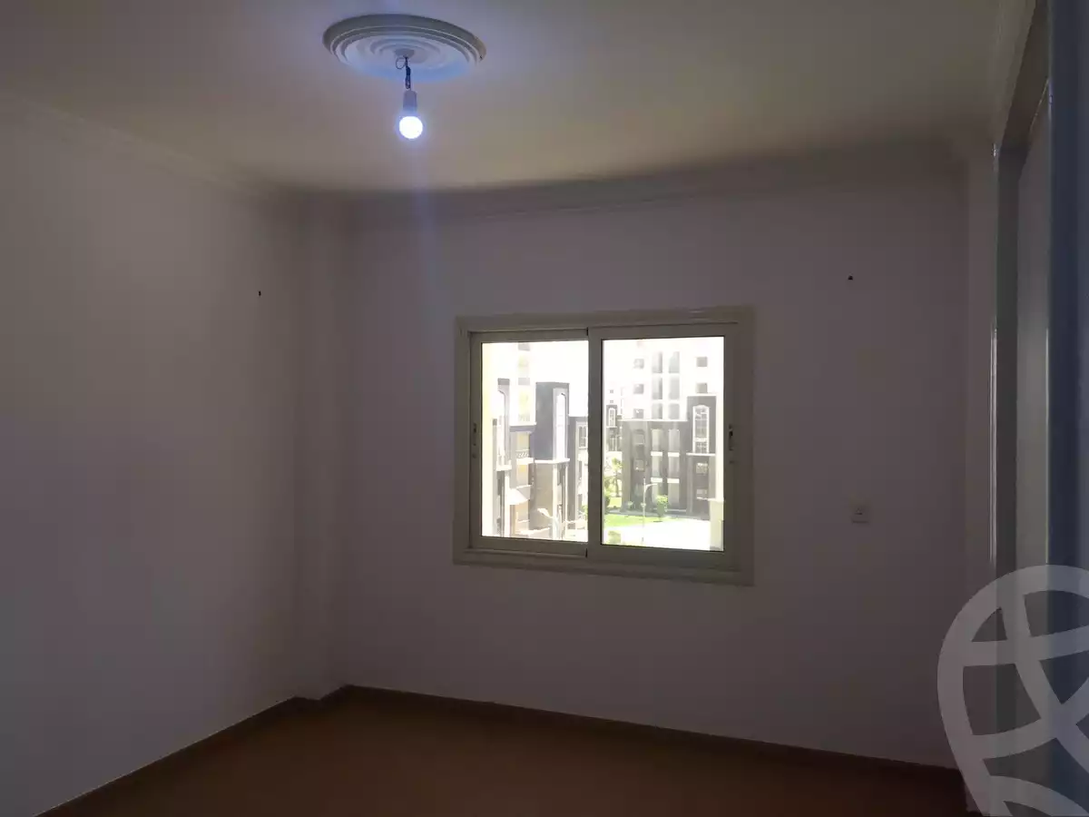 https://aqarmap.com.eg/en/listing/4057163-for-rent-cairo-new-administrative-capital-r8-kmbwnd-ryzydns-8-sky-bw-zby-llttwyr