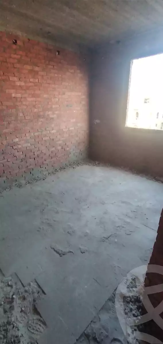 https://aqarmap.com.eg/ar/listing/4060113-for-sale-cairo-el-sheikh-zayed-city-compounds-in-sheikh-zayed-beverly-hills