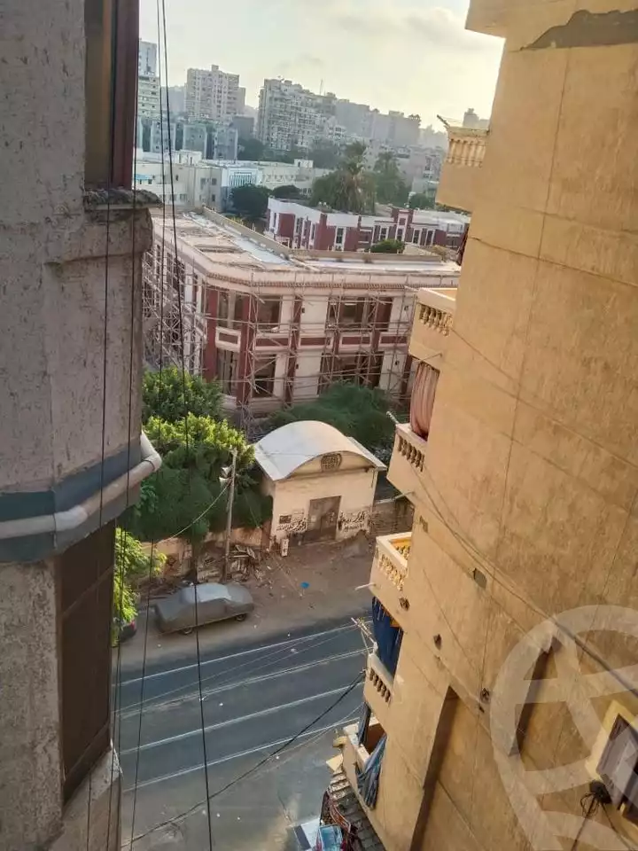 https://aqarmap.com.eg/en/listing/4060143-for-sale-alexandria-moharram-bey-bwlynw