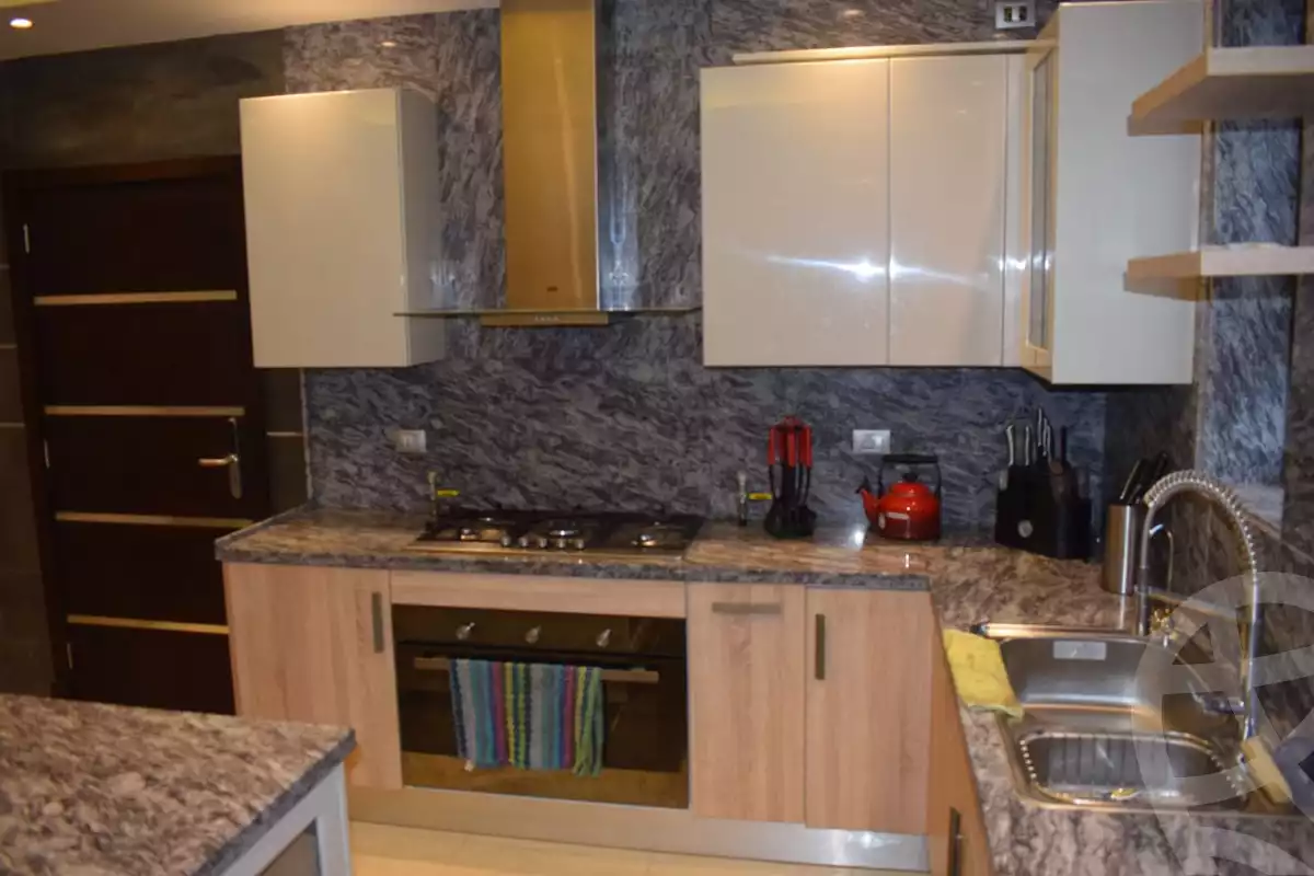 https://aqarmap.com.eg/ar/listing/4060685-for-rent-cairo-6th-of-october-compound-palm-hills-october