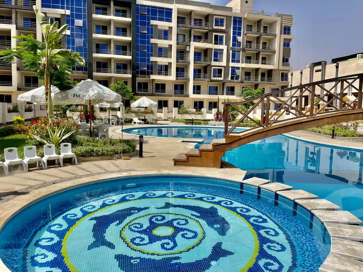 https://aqarmap.com.eg/en/listing/4067540-for-sale-cairo-6th-of-october-hadaeq-october-kmbwnd-fy-hdyq-ktwbr-isola