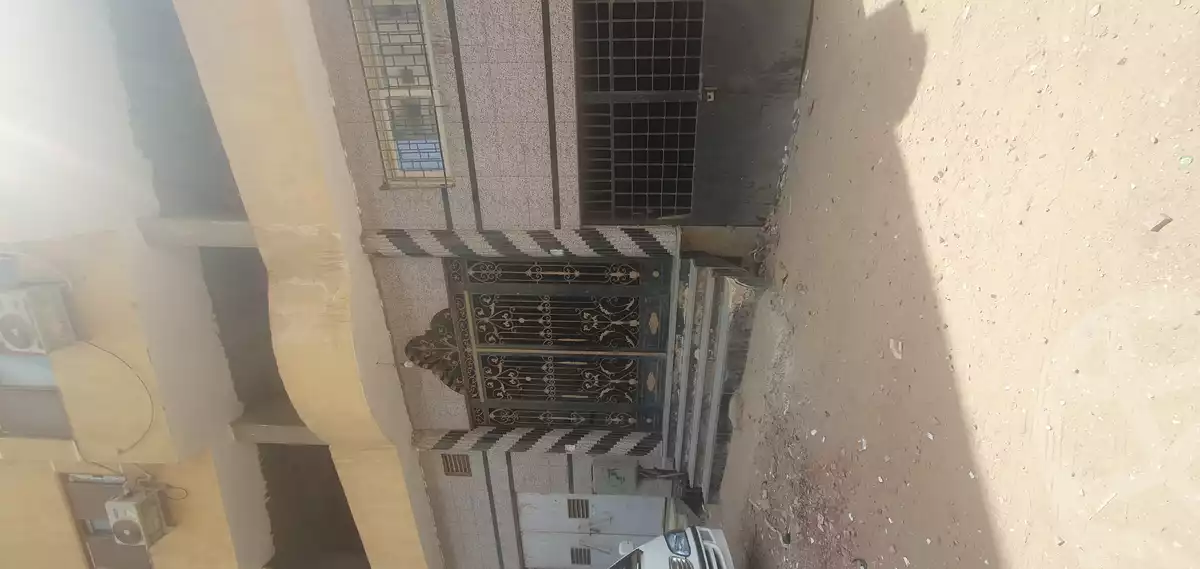 https://aqarmap.com.eg/ar/listing/4069199-for-sale-el-amir-st
