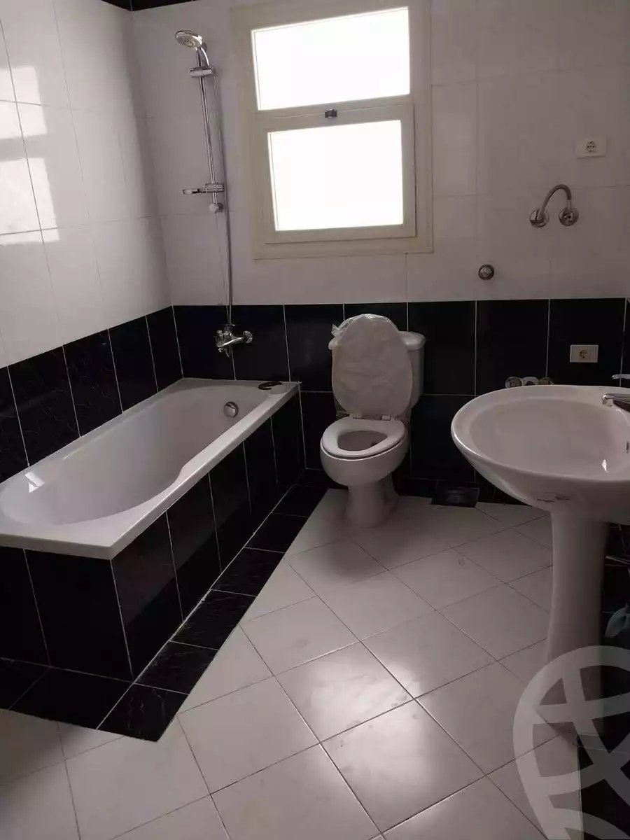 https://aqarmap.com.eg/en/listing/4069464-for-sale-alexandria-smouha-albert-al-awal-st
