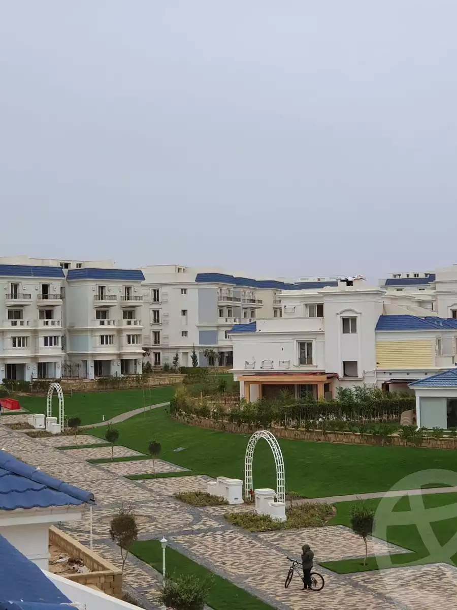 https://aqarmap.com.eg/en/listing/4070306-for-sale-cairo-6th-of-october-compounds-mountain-view-october-park