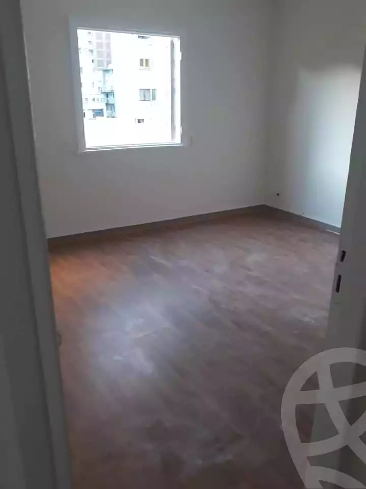 https://aqarmap.com.eg/en/listing/4070839-for-rent-alexandria-lauran-mohammed-al-eqbal-st