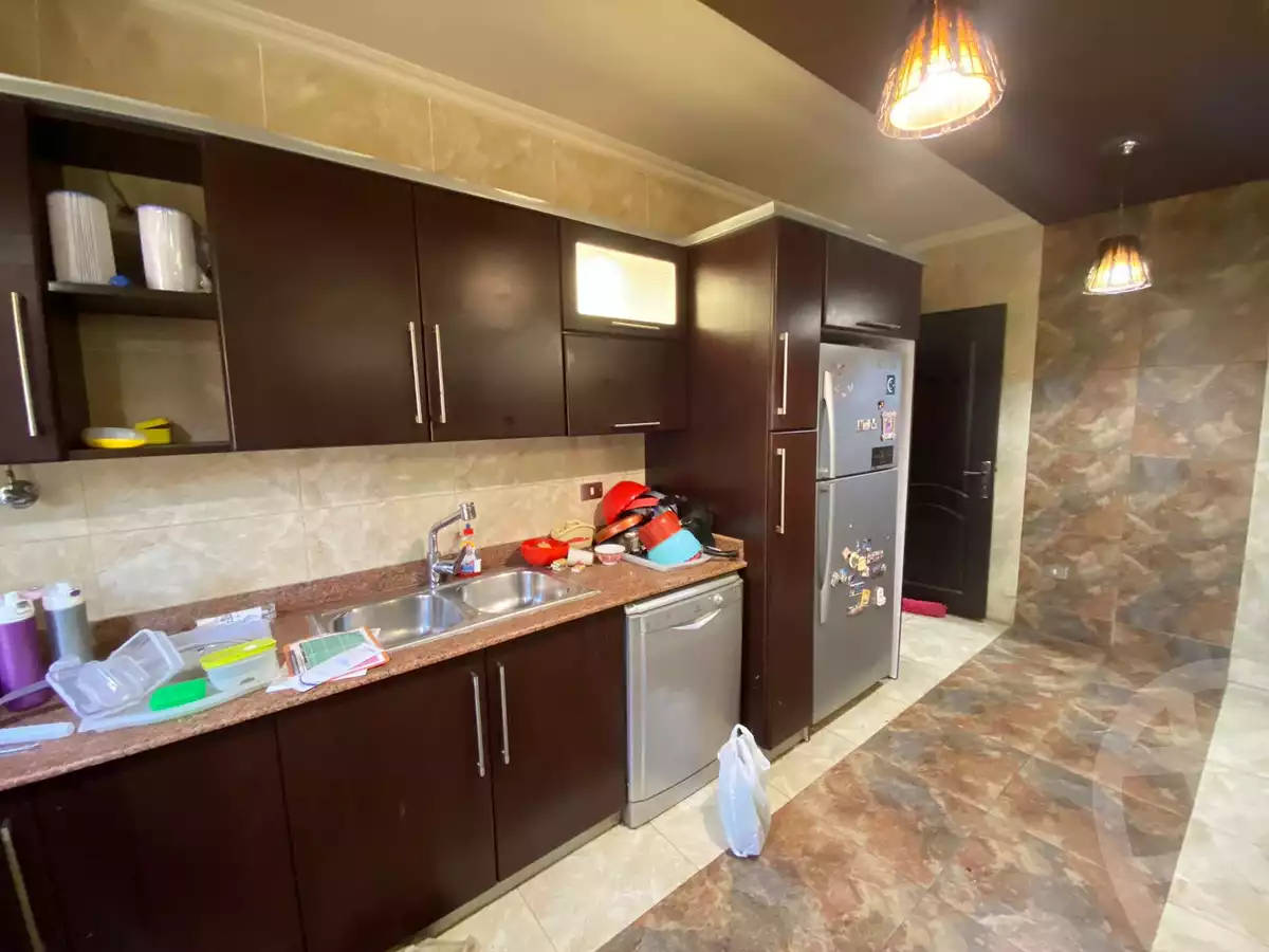 https://aqarmap.com.eg/en/listing/4071040-for-sale-cairo-el-sheikh-zayed-city-compounds-greens