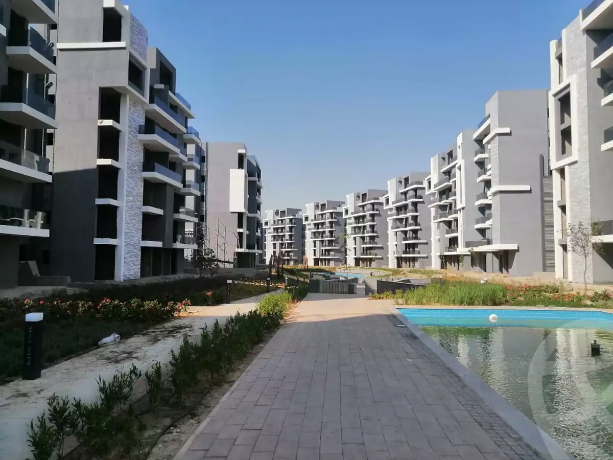 https://aqarmap.com.eg/en/listing/4071878-for-sale-cairo-6th-of-october-compound-sun-capital