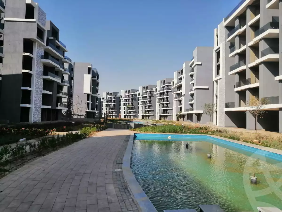 https://aqarmap.com.eg/en/listing/4071878-for-sale-cairo-6th-of-october-compound-sun-capital