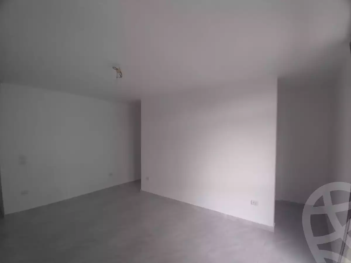https://aqarmap.com.eg/en/listing/4072952-for-rent-cairo-6th-of-october-compound-sun-capital