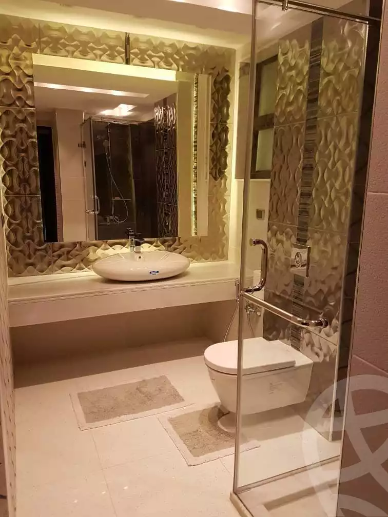 https://aqarmap.com.eg/en/listing/4073627-for-rent-cairo-el-sheikh-zayed-city-compounds-kmbwnd-wyst-twn-swdyk