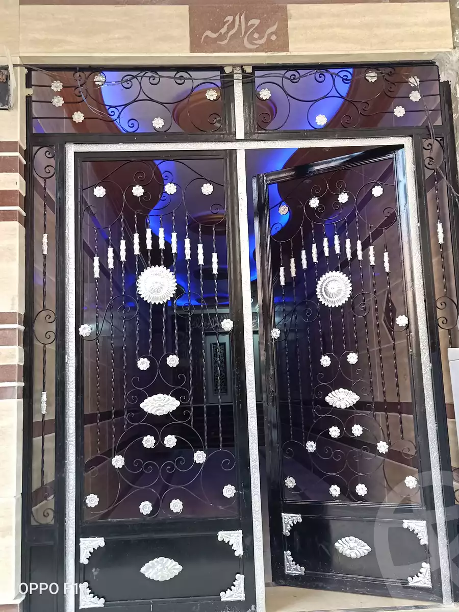 https://aqarmap.com.eg/ar/listing/4074899-for-sale-el-eshrein-st
