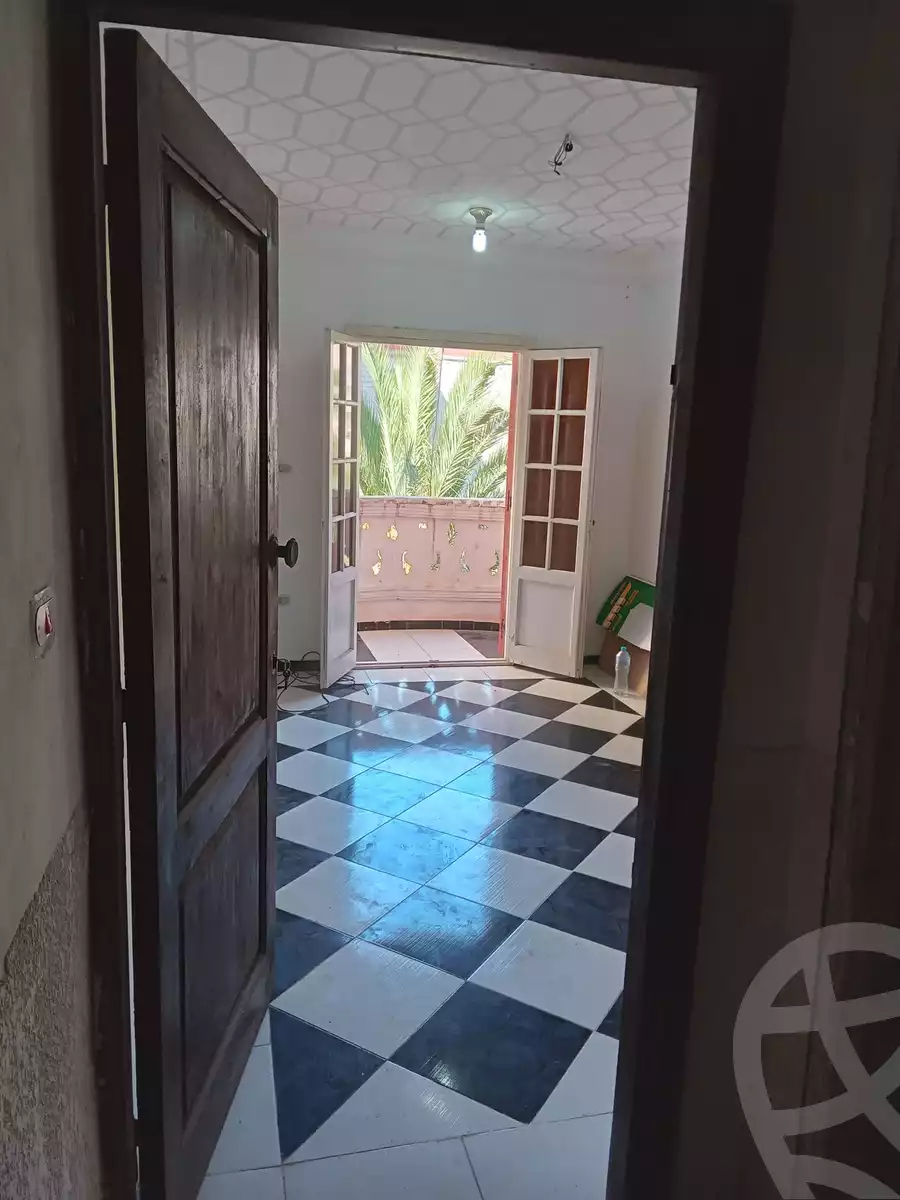 https://aqarmap.com.eg/en/listing/4075694-for-sale-alexandria-el-hanouvel-al-asdakaa-st