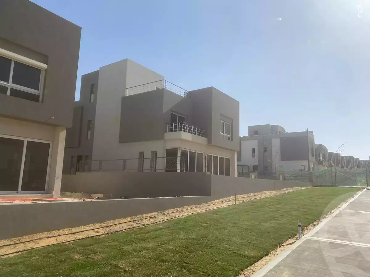 https://aqarmap.com.eg/en/listing/4078130-for-sale-cairo-el-sheikh-zayed-city-compounds-in-sheikh-zayed-etapa