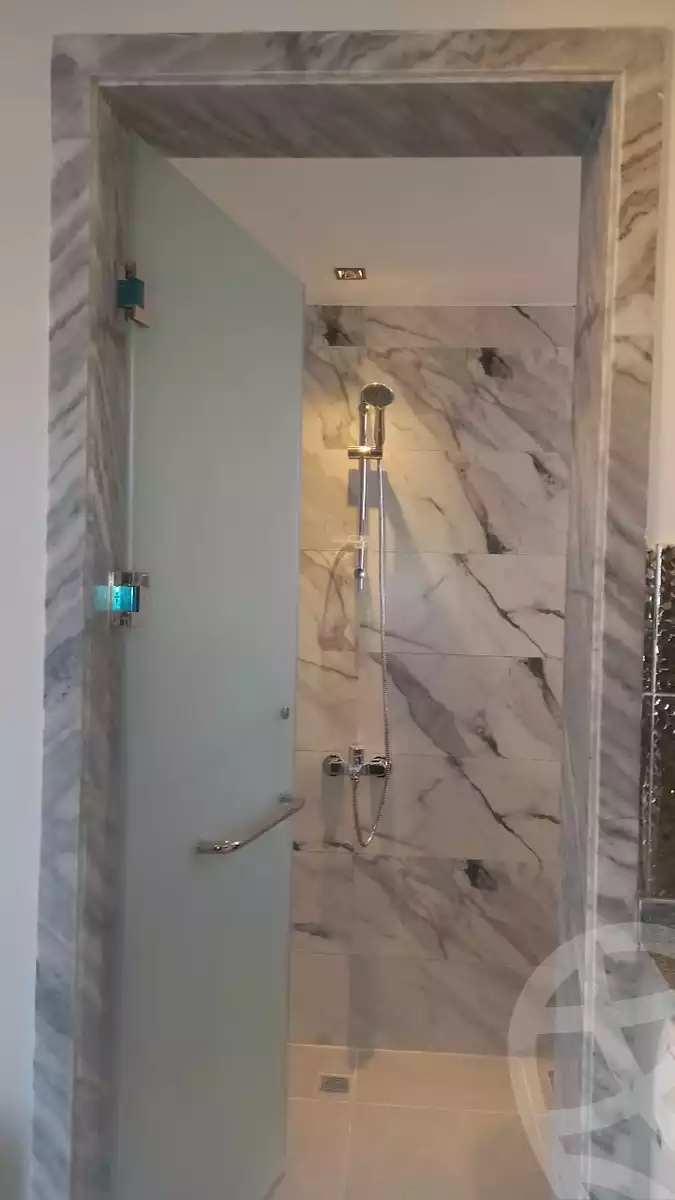 https://aqarmap.com.eg/en/listing/4079266-for-rent-cairo-el-sheikh-zayed-city-compounds-kmbwnd-wyst-twn-swdyk