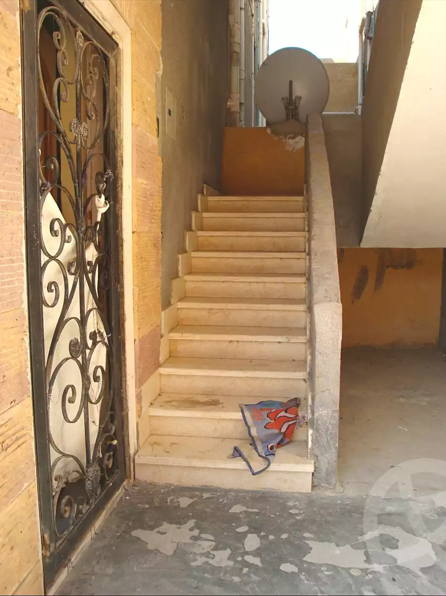 https://aqarmap.com.eg/ar/listing/4082364-for-sale-cairo-6th-of-october-ganob-el-ahyaaa-youth-housing-63m