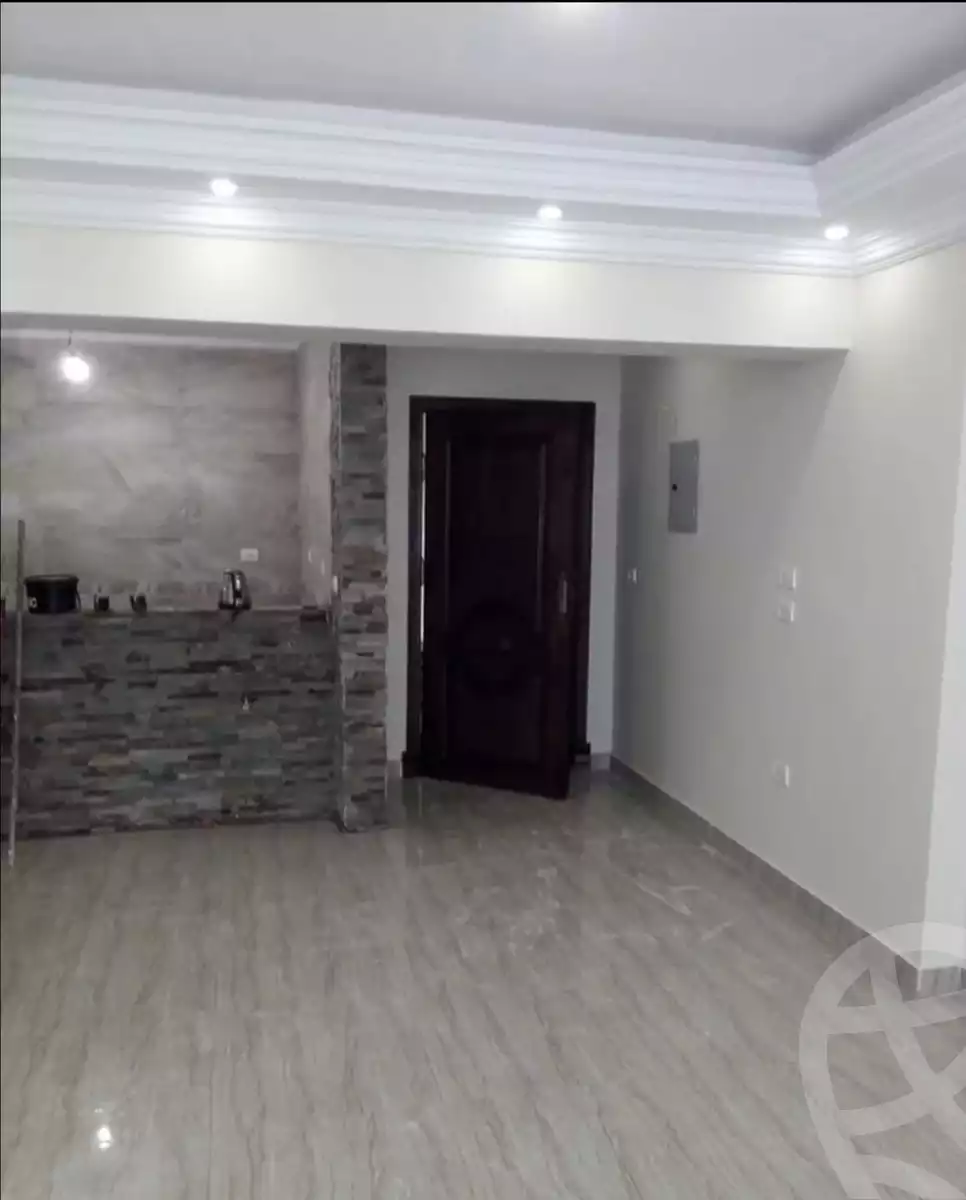 https://aqarmap.com.eg/en/listing/4082900-for-sale-cairo-6th-of-october-compound-garden-hills