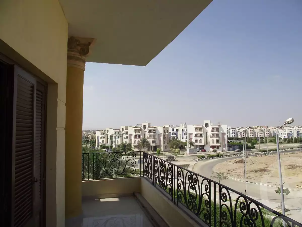 https://aqarmap.com.eg/ar/listing/4083127-for-sale-cairo-el-shorouk-lhy-lsb-neighbourhood-2-al-shahid-al-nakib-khaled-zamzam-st