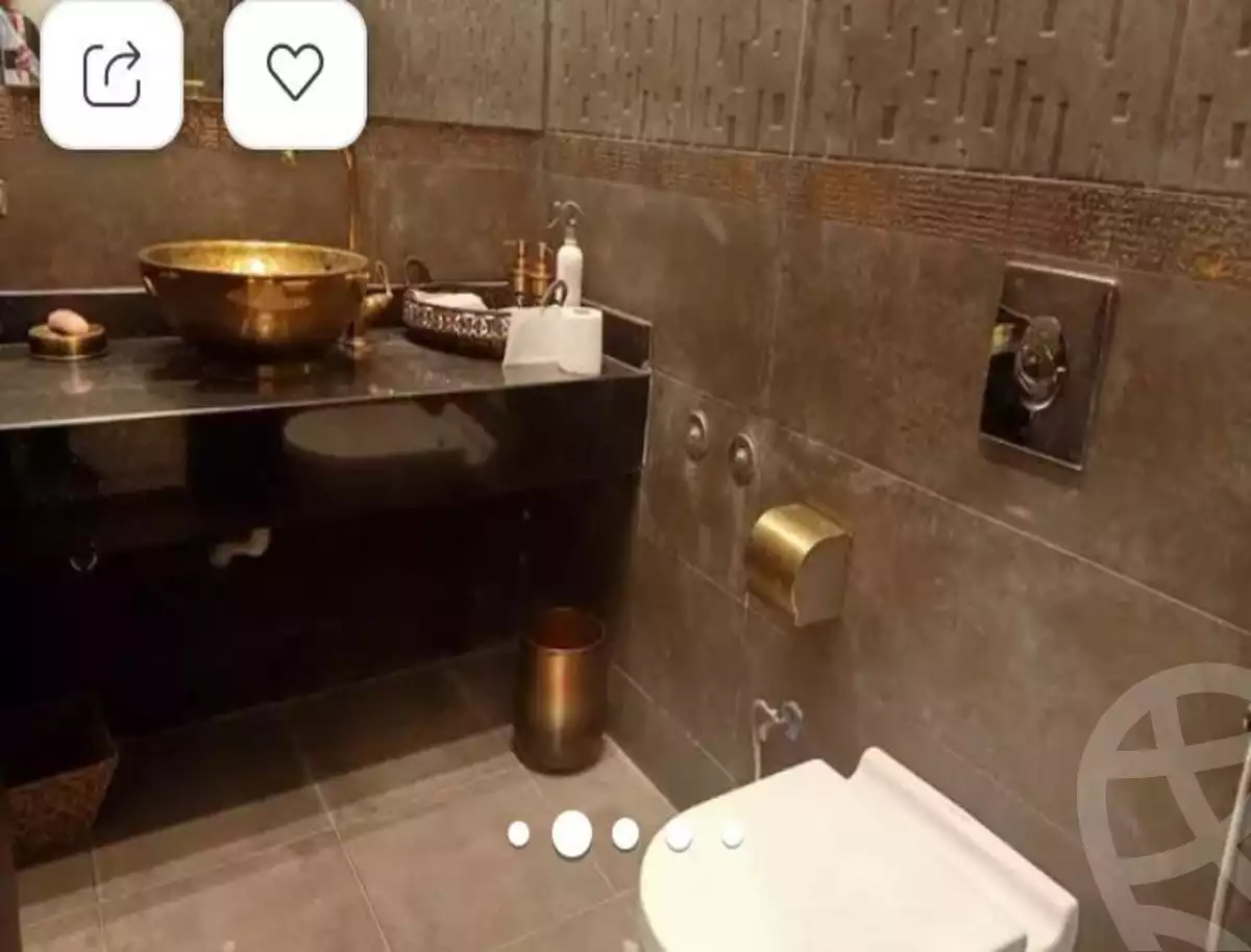 https://aqarmap.com.eg/en/listing/4086106-for-rent-cairo-el-sheikh-zayed-city-compounds-in-sheikh-zayed-royal-meadows