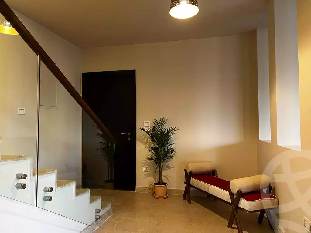 https://aqarmap.com.eg/en/listing/4088862-for-rent-cairo-el-sheikh-zayed-city-compounds-kmbwnd-wyst-twn-swdyk