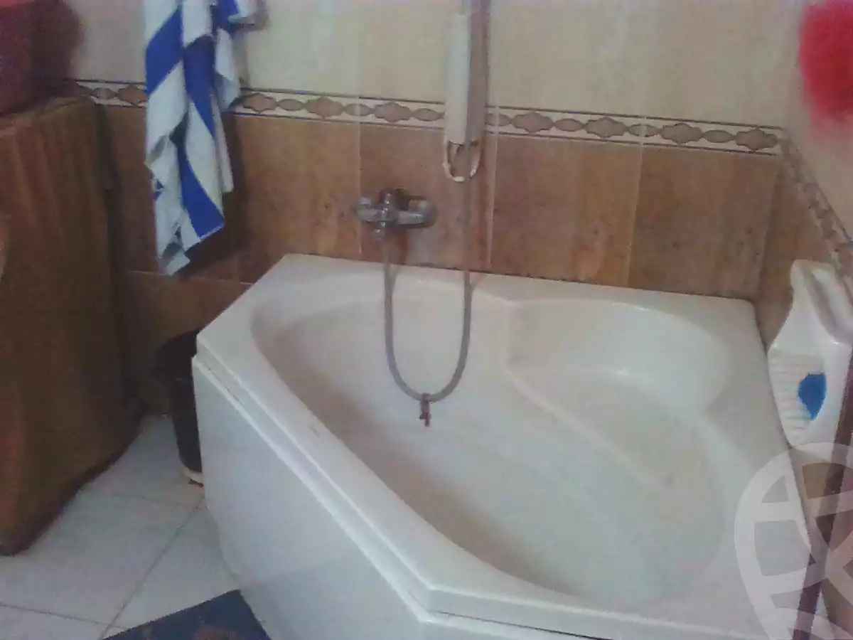 https://aqarmap.com.eg/ar/listing/4088919-for-sale-cairo-heliopolis-ard-el-golf-hassan-aflaton-st