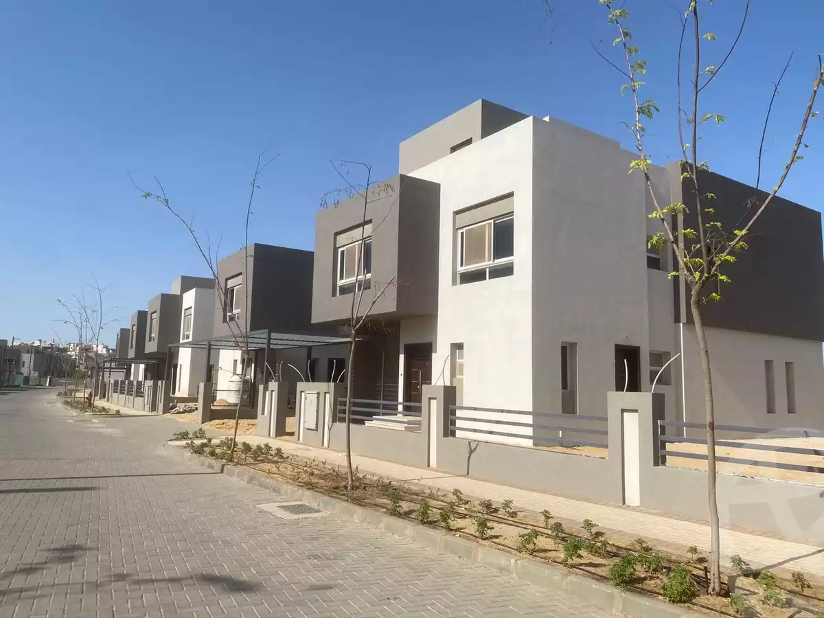https://aqarmap.com.eg/en/listing/4091498-for-sale-cairo-el-sheikh-zayed-city-compounds-in-sheikh-zayed-etapa