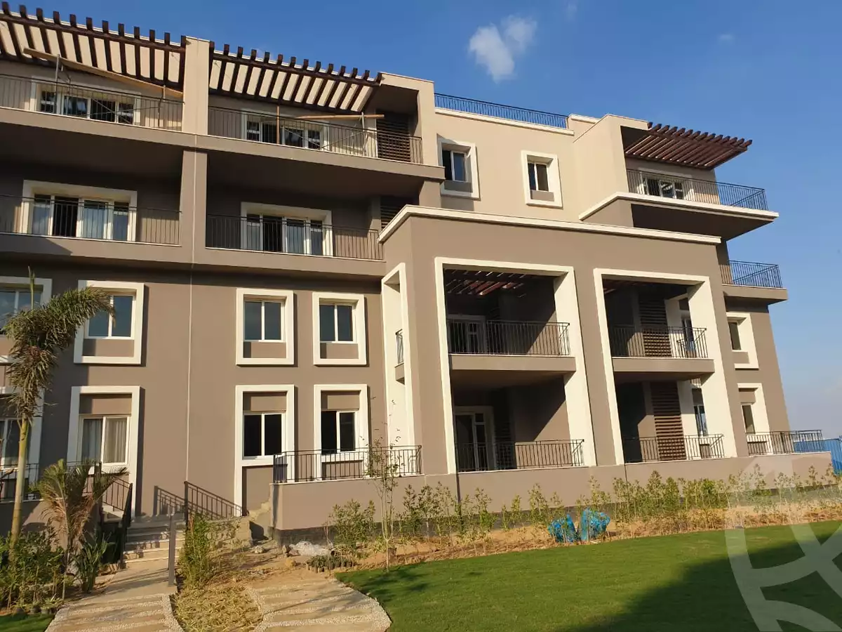 https://aqarmap.com.eg/en/listing/4092378-for-sale-cairo-6th-of-october-compound-october-plaza