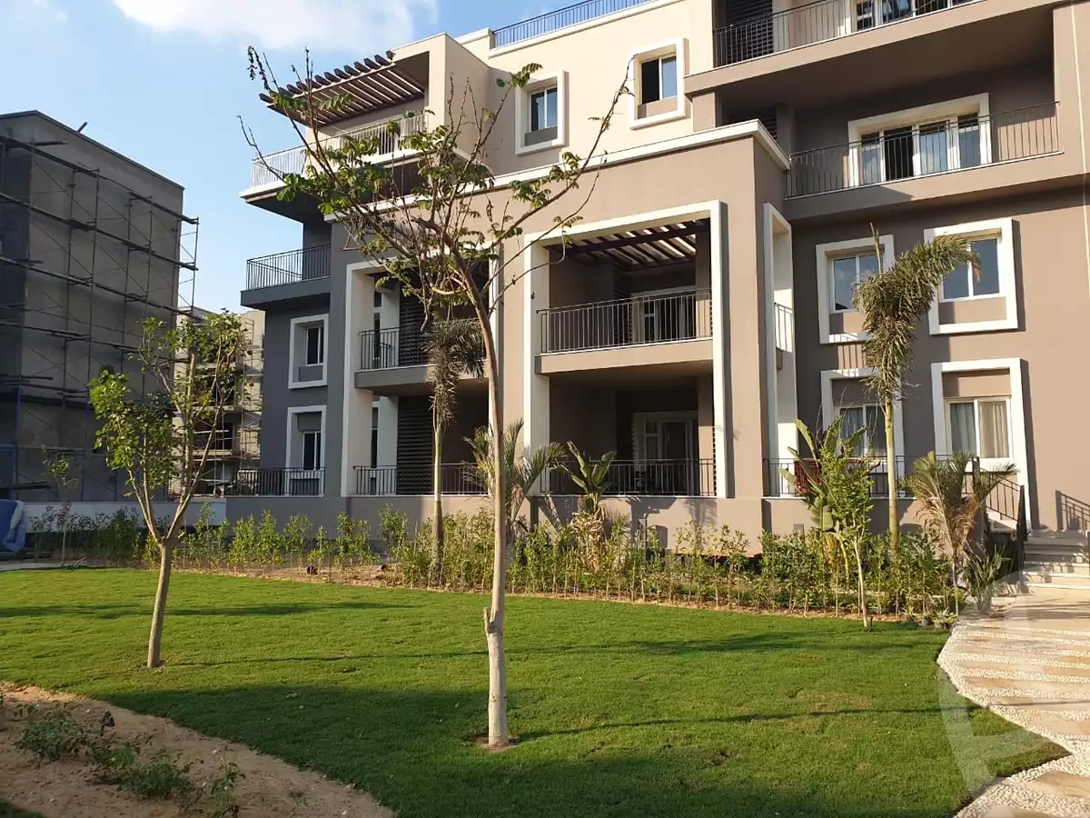 https://aqarmap.com.eg/en/listing/4092378-for-sale-cairo-6th-of-october-compound-october-plaza