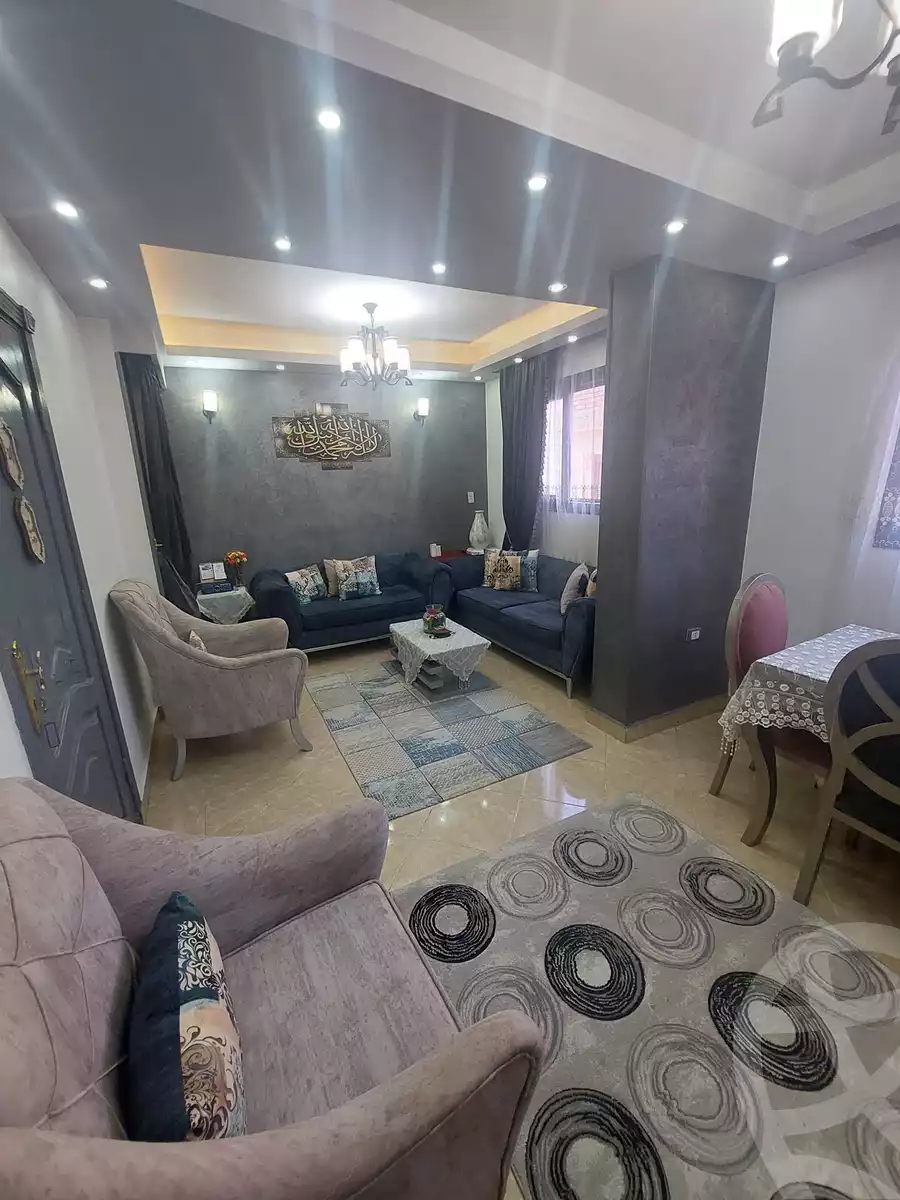 https://aqarmap.com.eg/en/listing/4092888-for-sale-cairo-hadayek-el-koba-hamza-canal-st