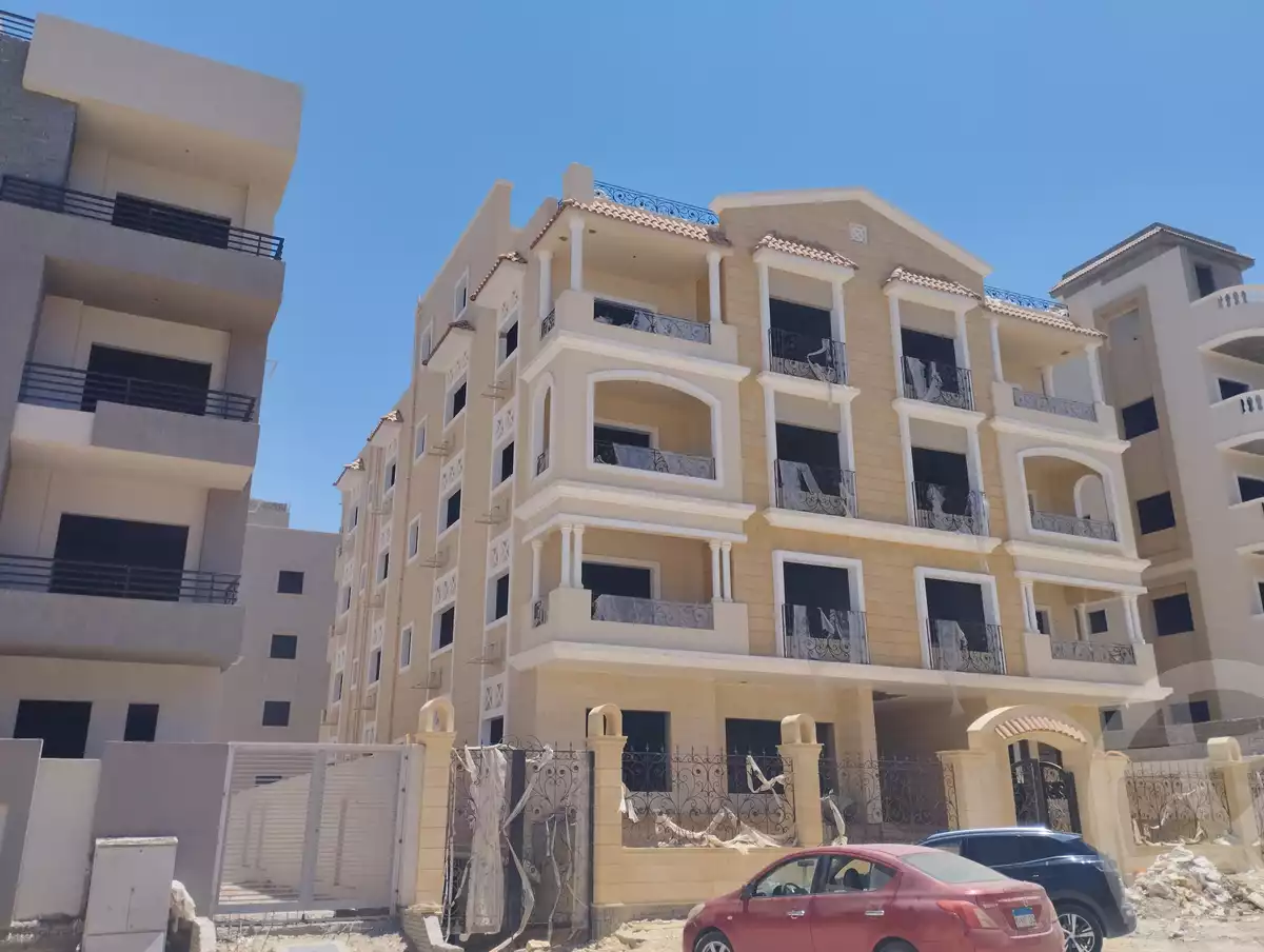 https://aqarmap.com.eg/ar/listing/4094690-for-sale-cairo-el-sheikh-zayed-city-bait-el-watan