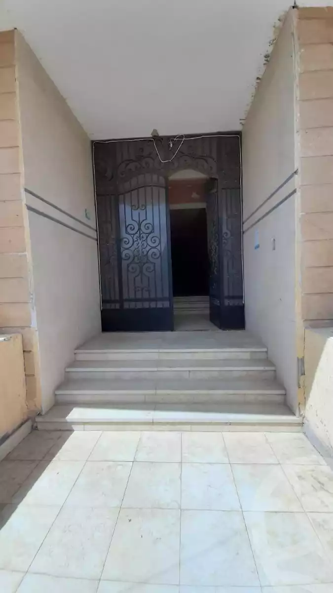https://aqarmap.com.eg/en/listing/4096144-for-sale-cairo-el-shorouk-lmntq-lthny-neighbourhood-1