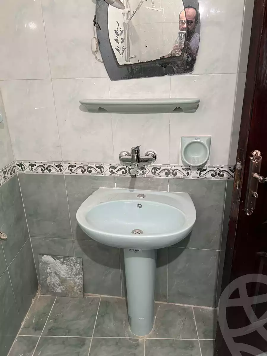 https://aqarmap.com.eg/en/listing/4096435-for-rent-alexandria-fyktwry-shr-jml-bd-lnsr